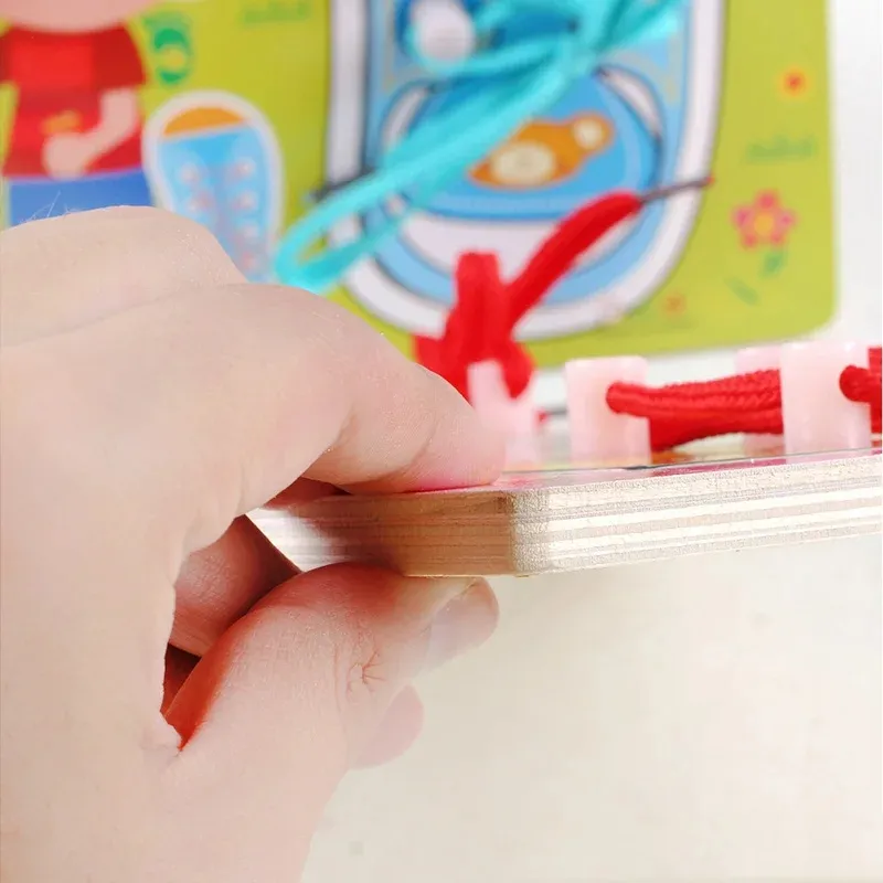 ИГРАЧКА ПАТИКИ СО ВРВКИ 2272-6 - Image 4